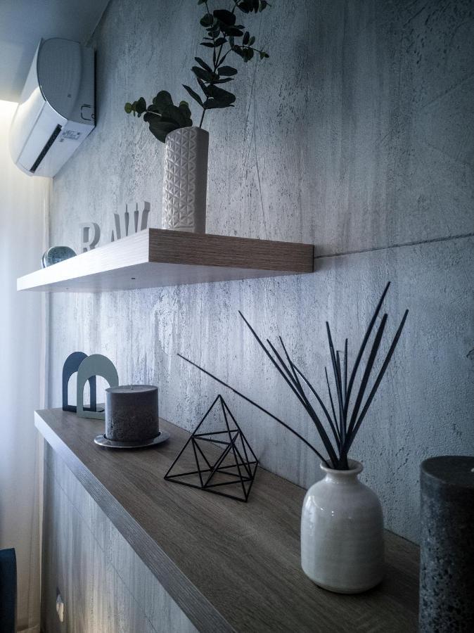 Raw Industrial City Apartment Subotica Exterior foto